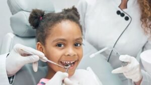 4 Benefits Of Choosing A Dentist Who Treats The Whole Household