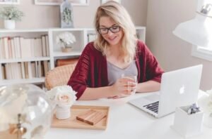 3 Signs Your Company Needs A CPA Immediately