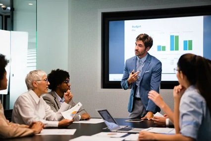 How Consultants Guide Firms Through Economic Uncertainty