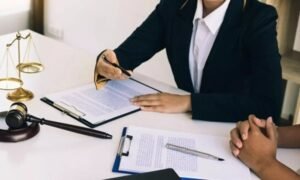 5 Services Personal Injury Attorneys Provide Beyond Court Representation